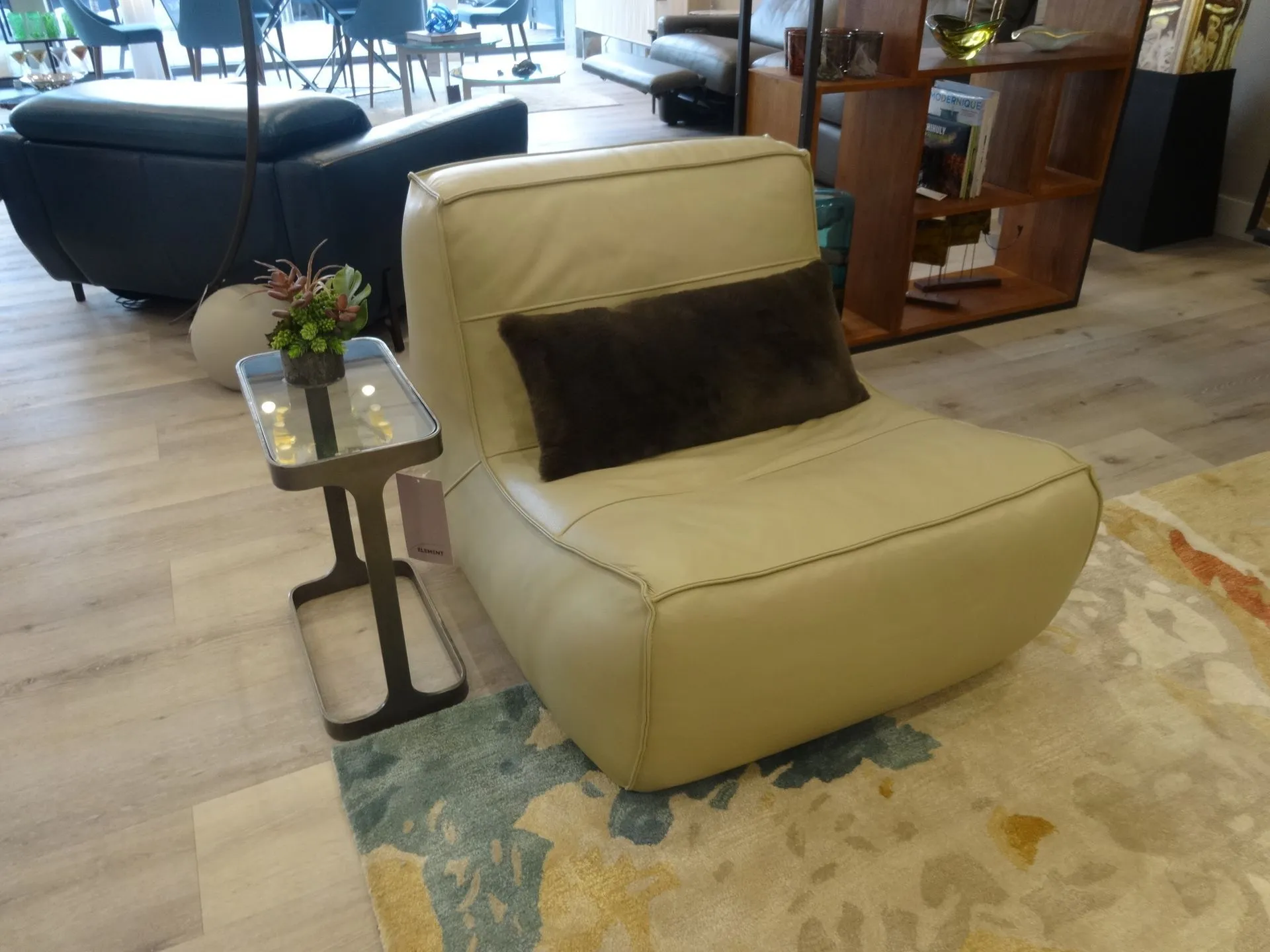 Floor Models + Rosen Chair